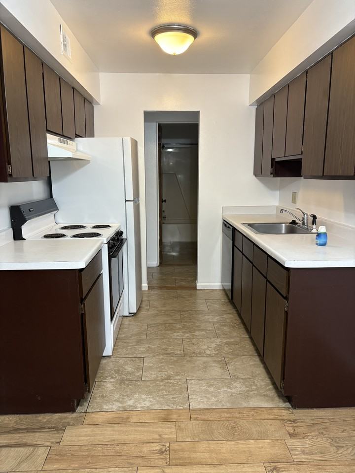 09 West Michigan Avenue #09