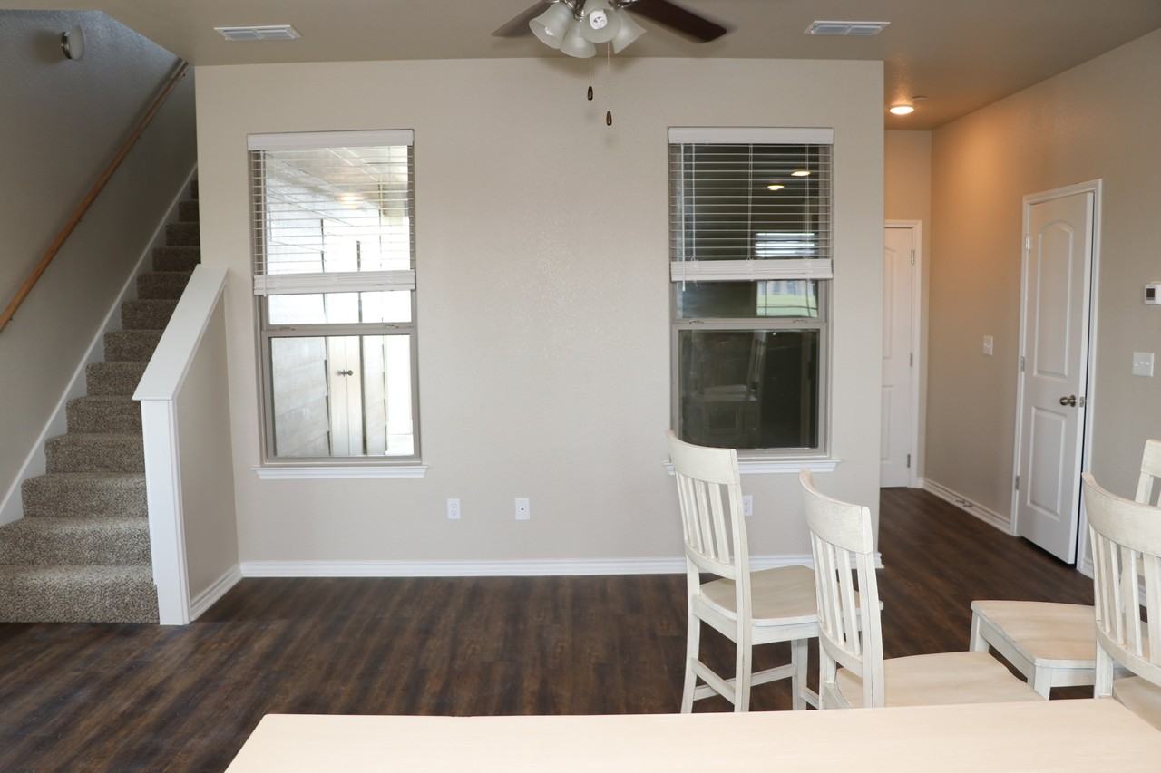 748 Westfield Blvd #748 - Photo 4 of 21