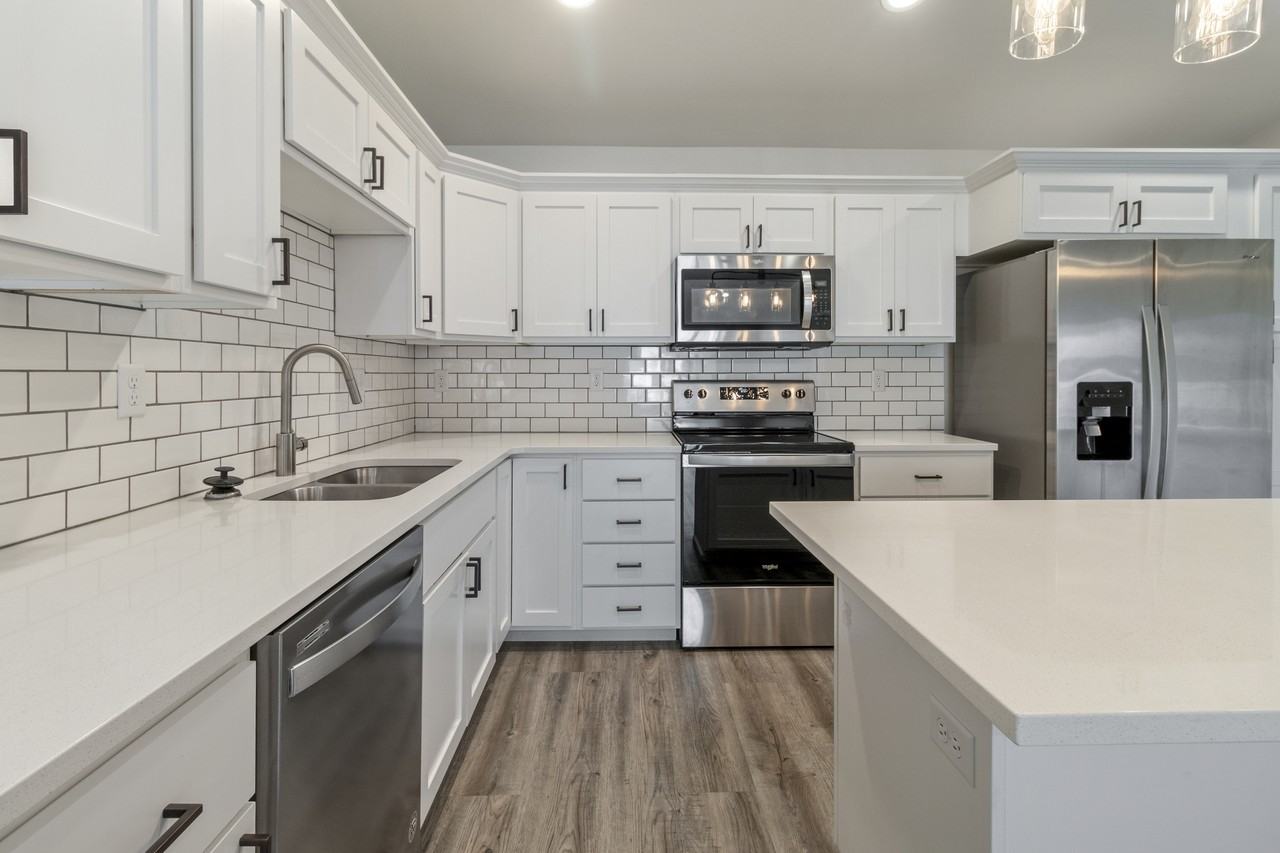 7228 30th Street South #1 - Photo 3 of 14