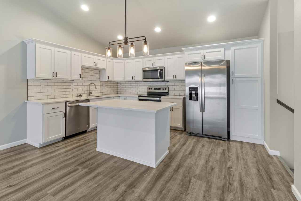 7228 30th Street South #1 - Photo 4 of 14