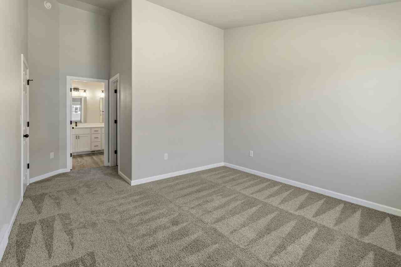 7228 30th Street South #1 - Photo 6 of 14