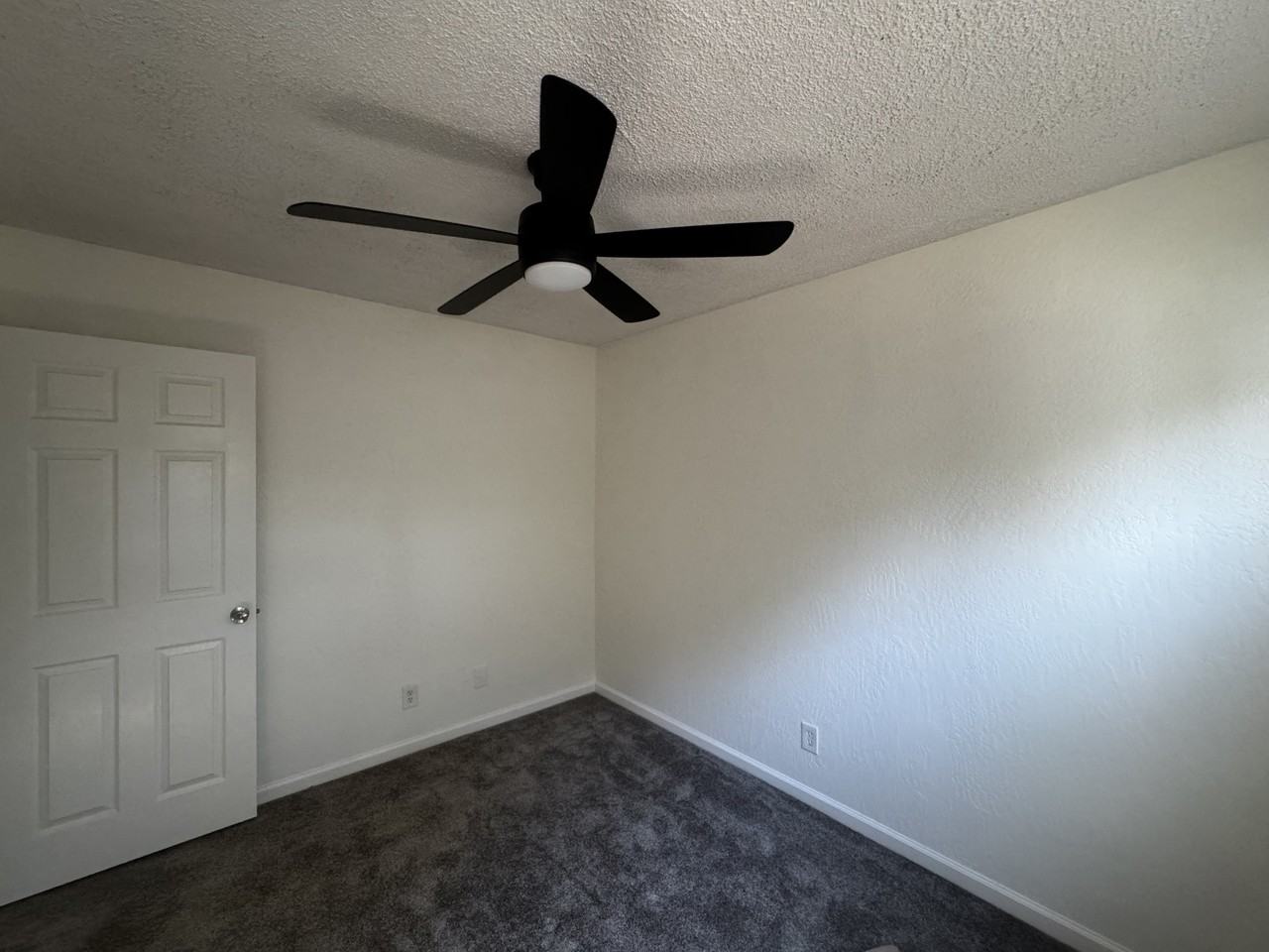 370 Bird Street #1 - Photo 5 of 8