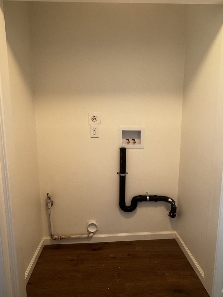 370 Bird Street #1 - Photo 6 of 8