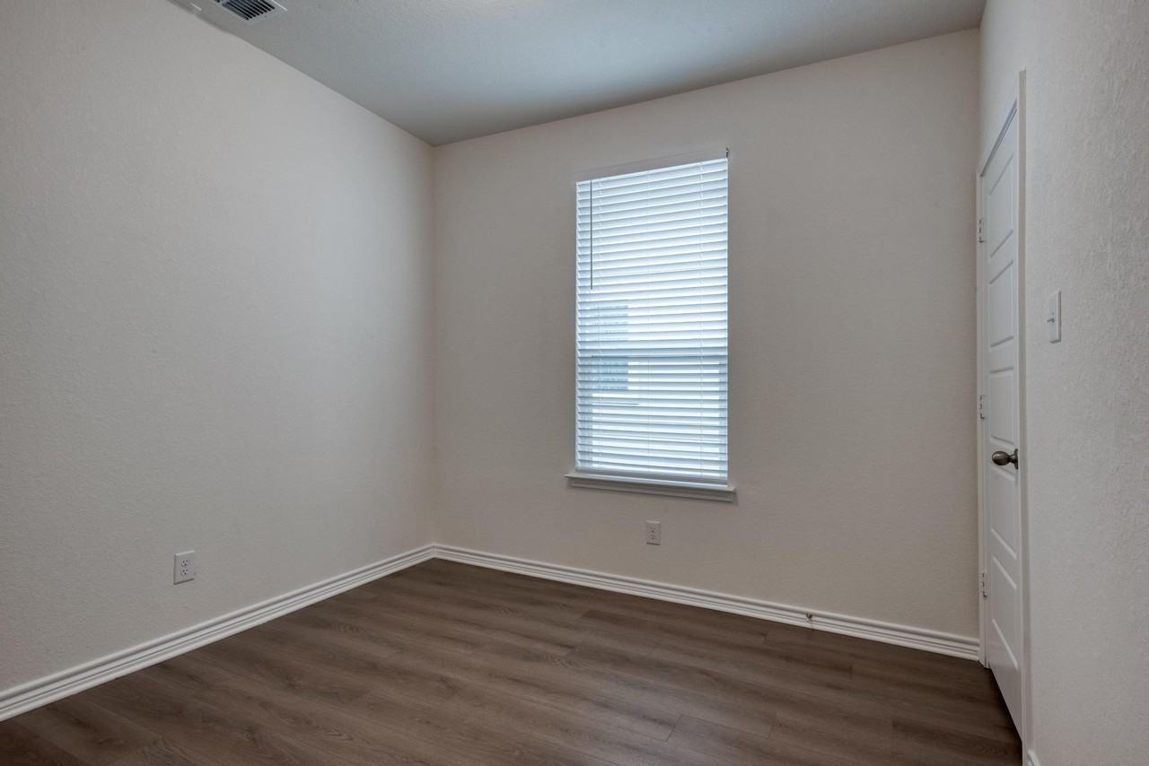 9518 Hinterlands Drive #1 - Photo 5 of 11