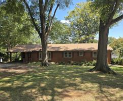 featured image of 420 Downey Place #1