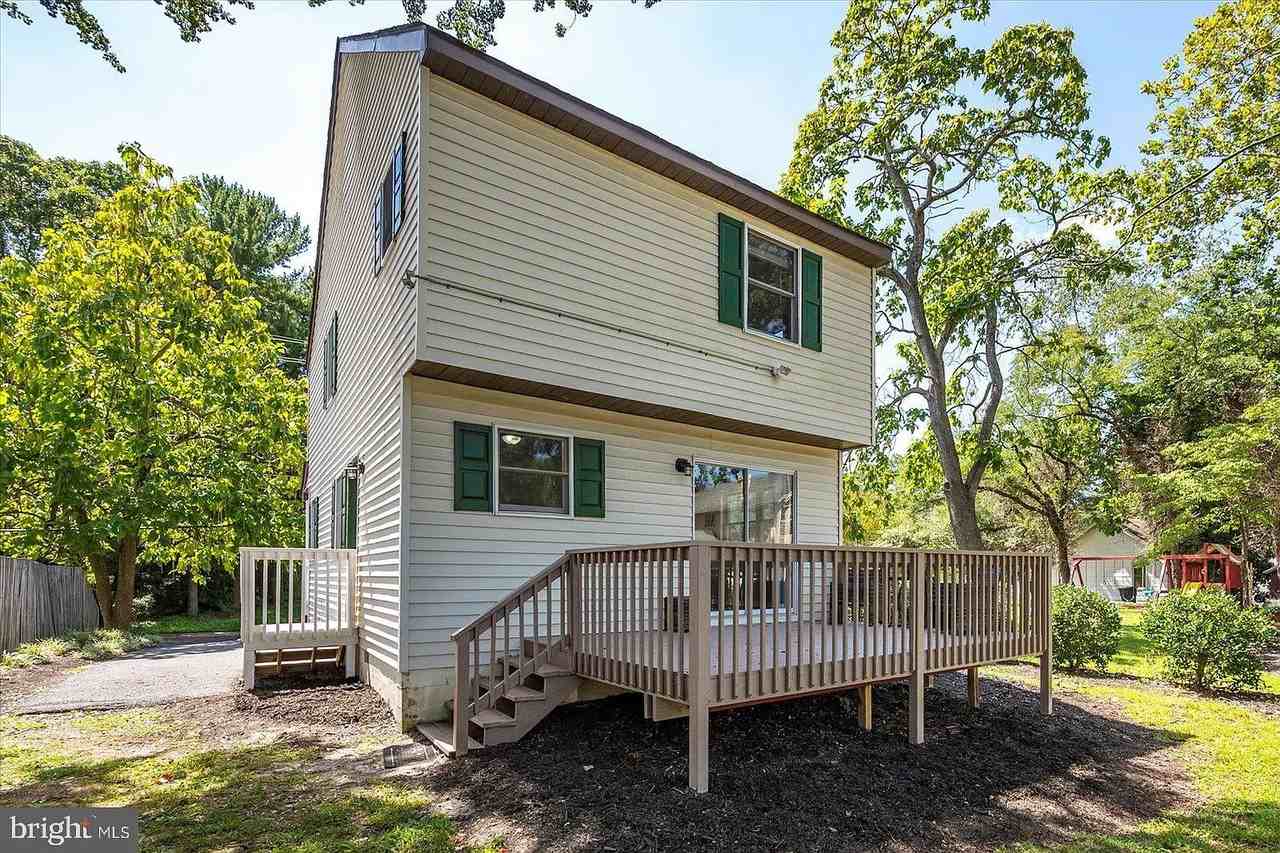 411 South Boulevard #1 - Photo 2 of 20