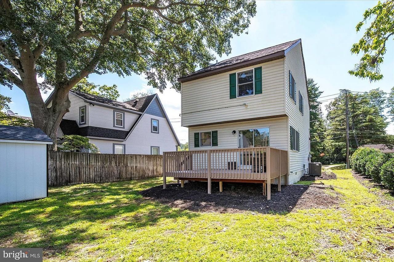 411 South Boulevard #1 - Photo 3 of 20