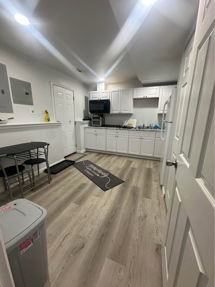 5403 Veld Ct #4 - Photo 6 of 6