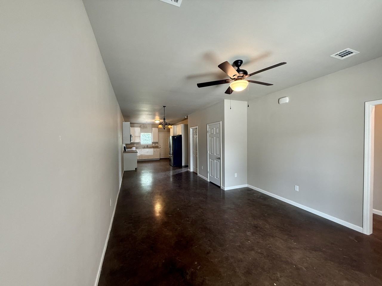 2512 2512 West Martin Street - 1Unit A #1 - Photo 3 of 11