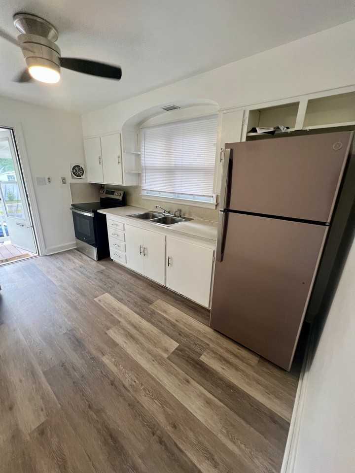 2861 2861 Horseshoe Pike #REAR - Photo 2 of 20