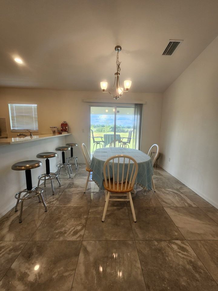 4270 64th Ave Ne #1 - Photo 4 of 17