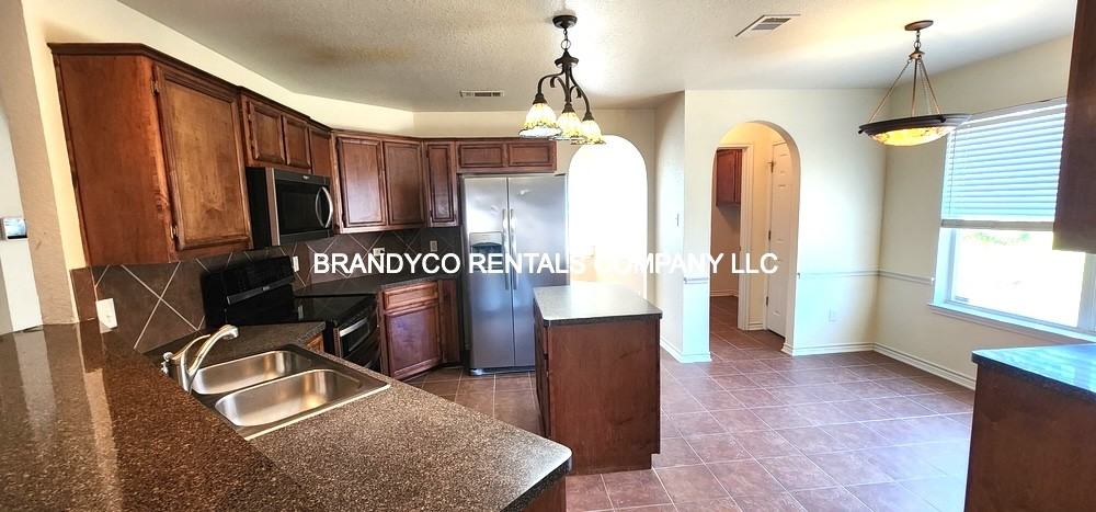 4209 Maid Marian Cir #1 - Photo 7 of 25