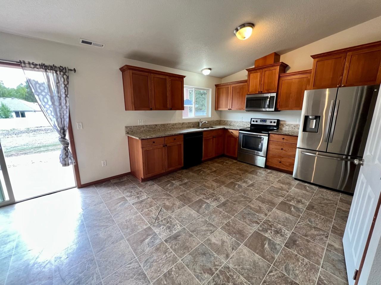 293 Sowell Dr #1 - Photo 4 of 22