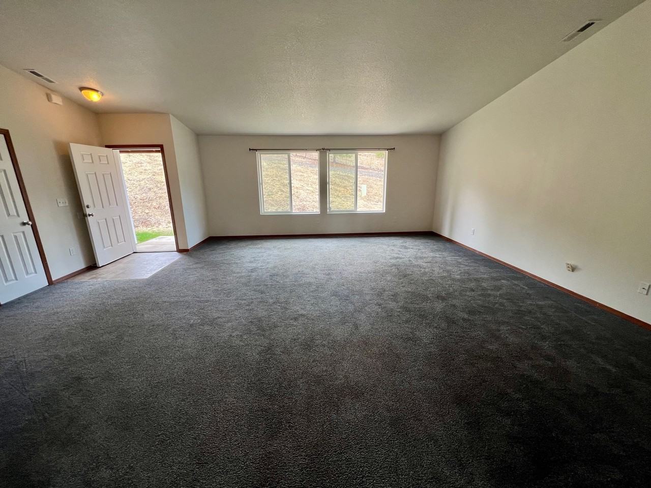 293 Sowell Dr #1 - Photo 7 of 22