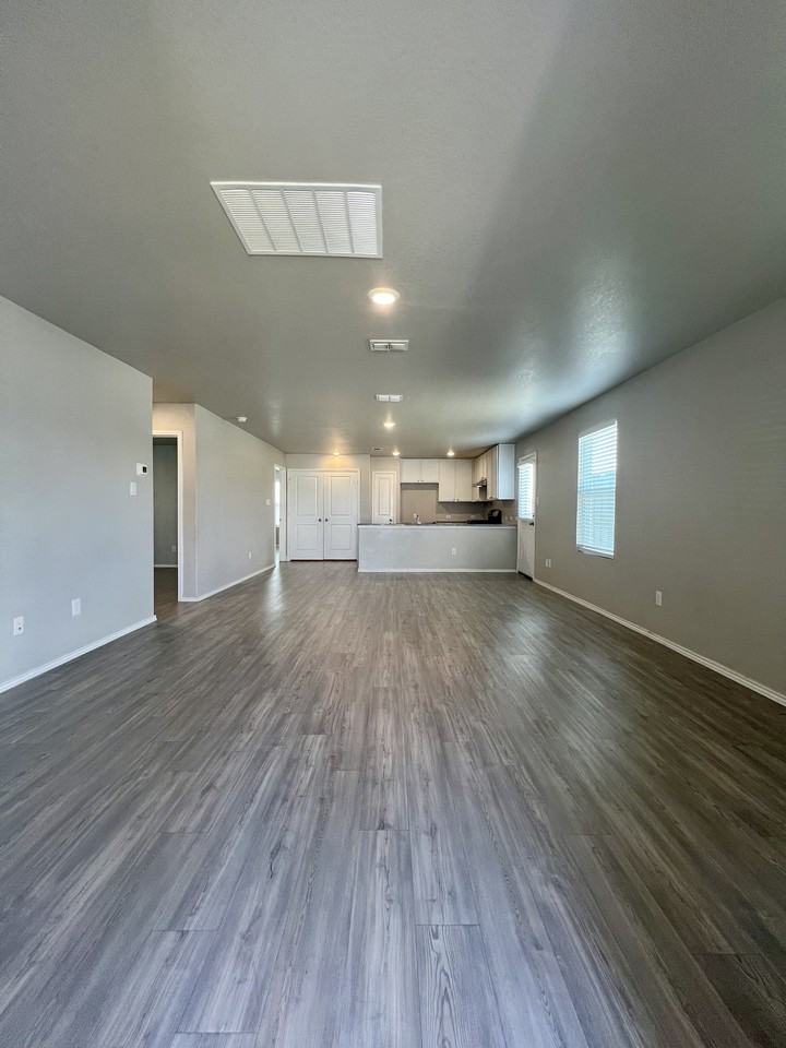 8526 Rose Tanager #1 - Photo 2 of 41