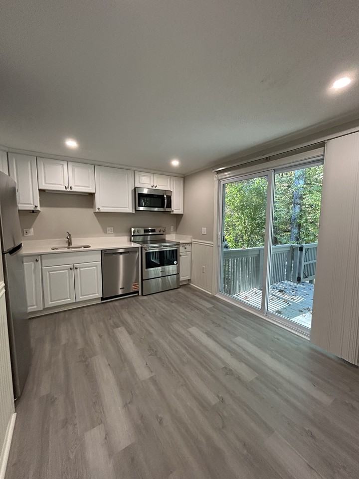 270 Sunderland Road #78