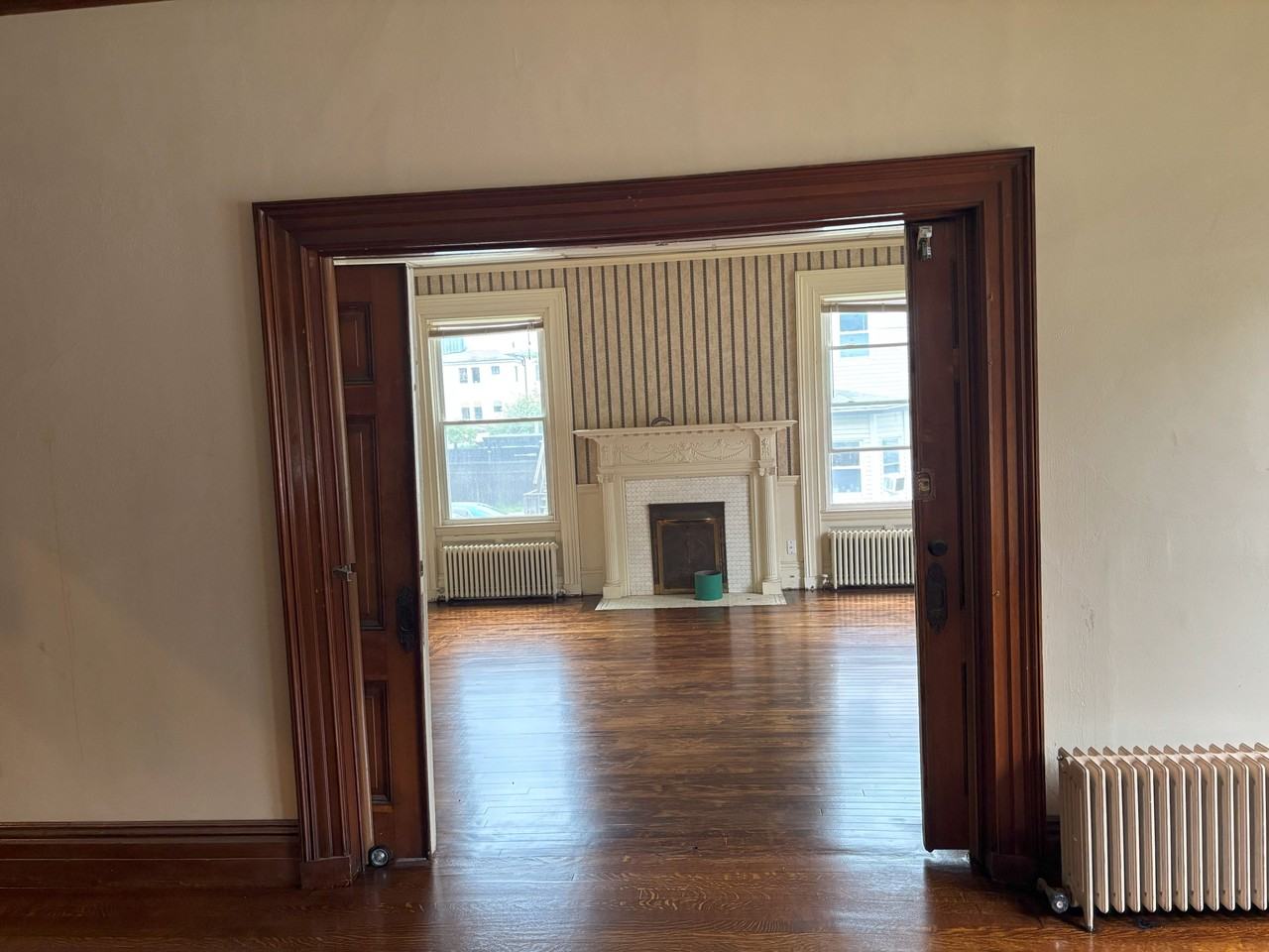 190 Broad St Apt 1 #6 - Photo 3 of 6