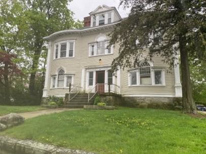 190 Broad St Apt 1 #6 - Photo 6 of 6