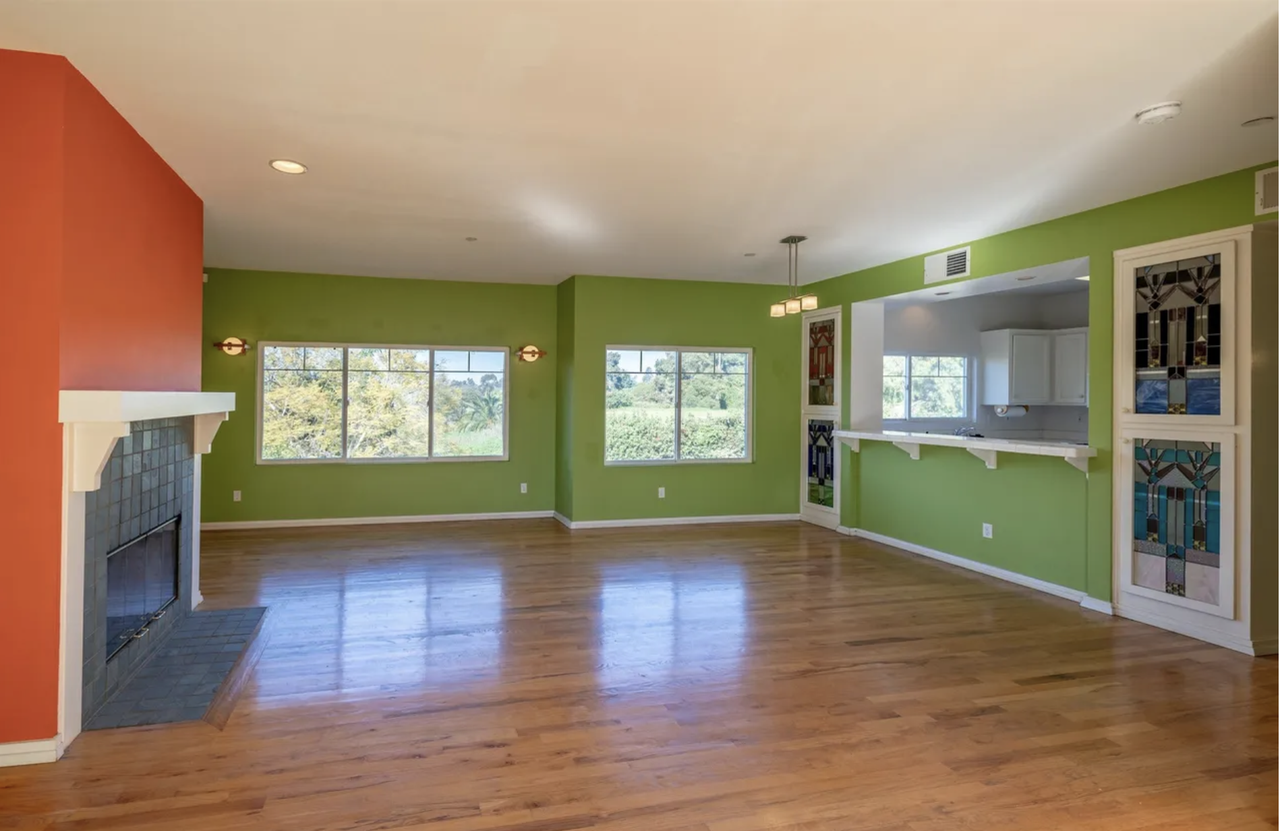 1352 24th Street #1 - Photo 2 of 18