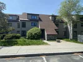 featured image of 115 Brook Holw #115