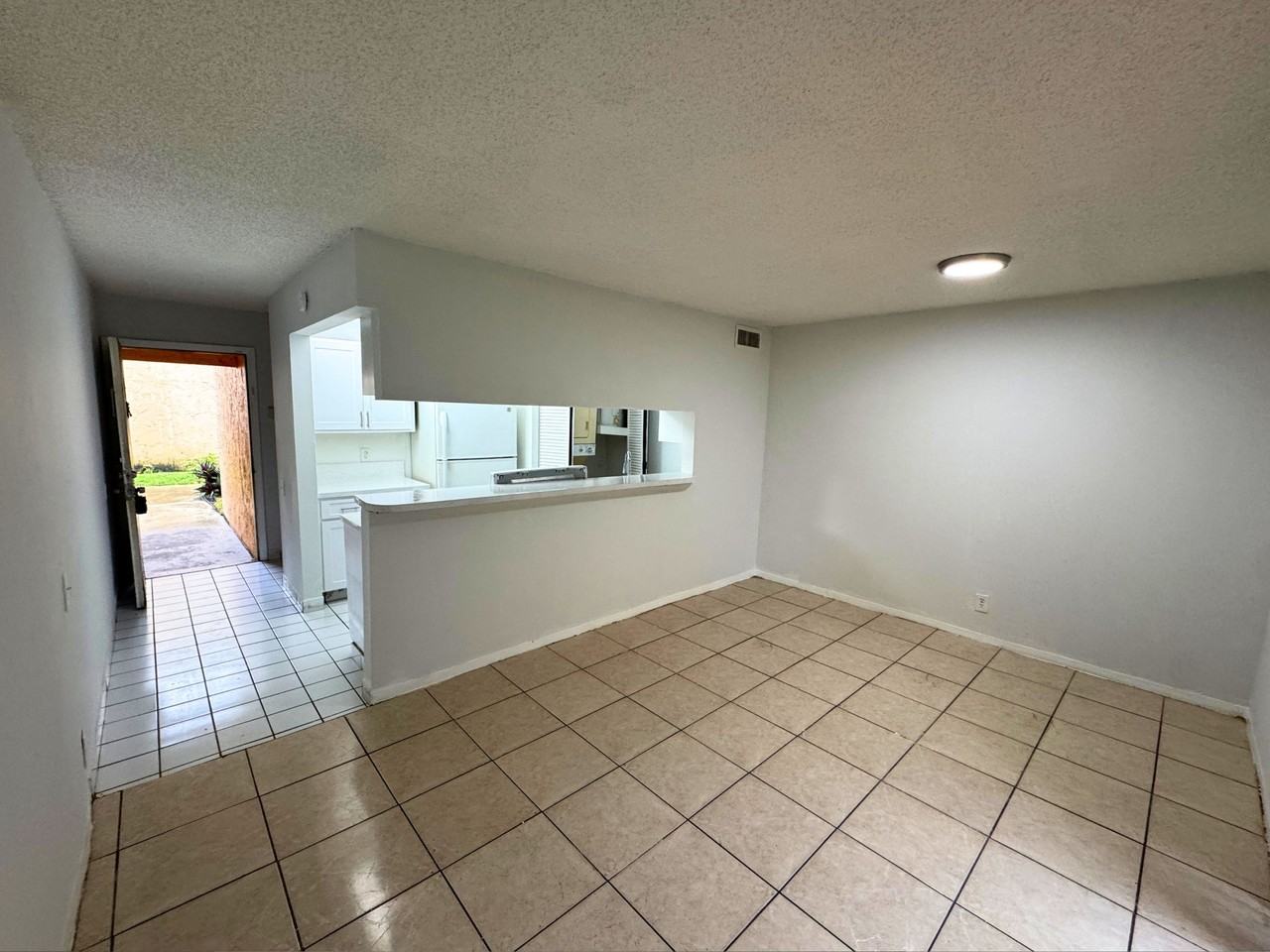 4425 Treehouse Lane #29B - Photo 2 of 14