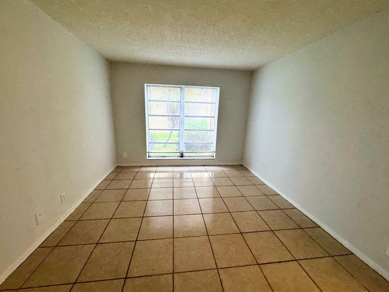 4425 Treehouse Lane #29B - Photo 5 of 14