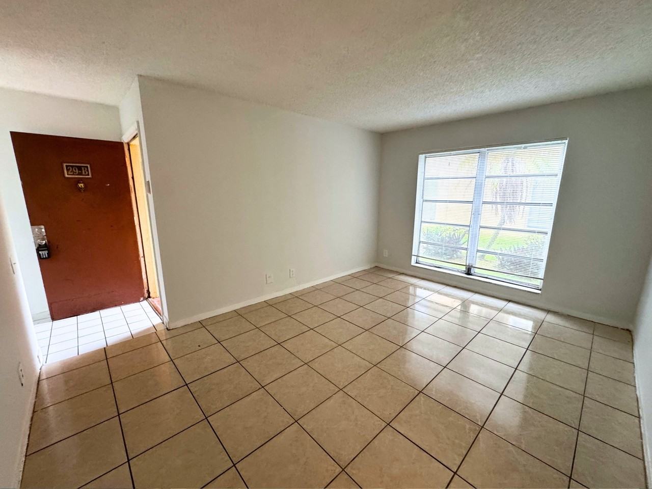 4425 Treehouse Lane #29B - Photo 6 of 14