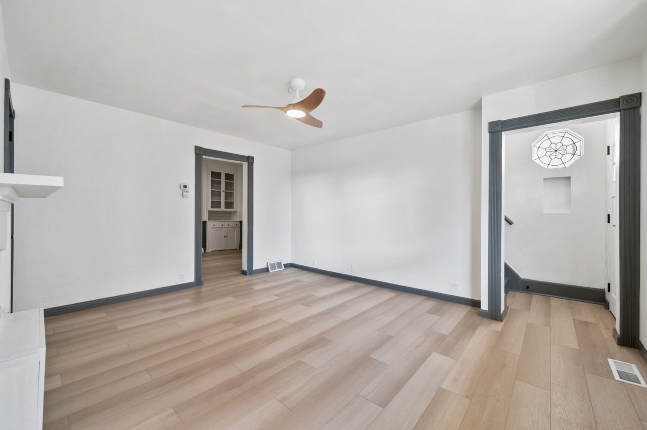 2104 Straubs Ln #1 - Photo 3 of 29