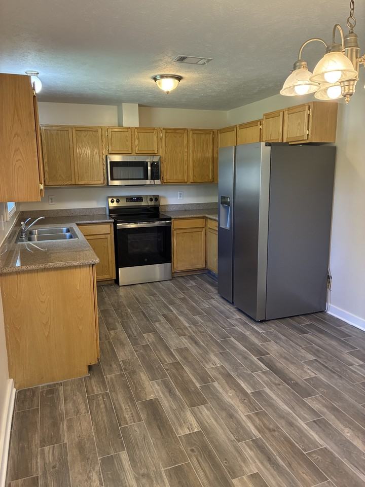 709 Union Street #1 - Photo 2 of 13