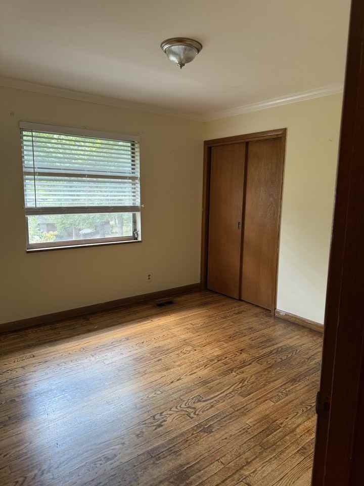 307 Iroquois Dr #1 - Photo 6 of 13