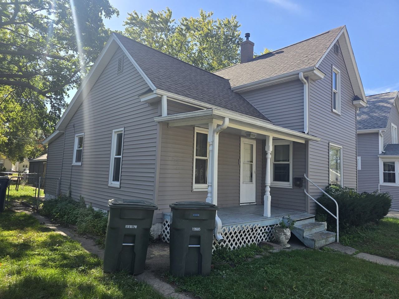 709 Kern St #1 - Photo 2 of 32