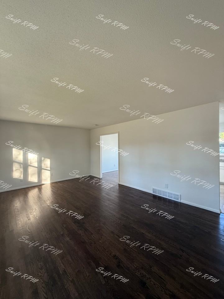 6302 E 120th Ter #1 - Photo 2 of 20