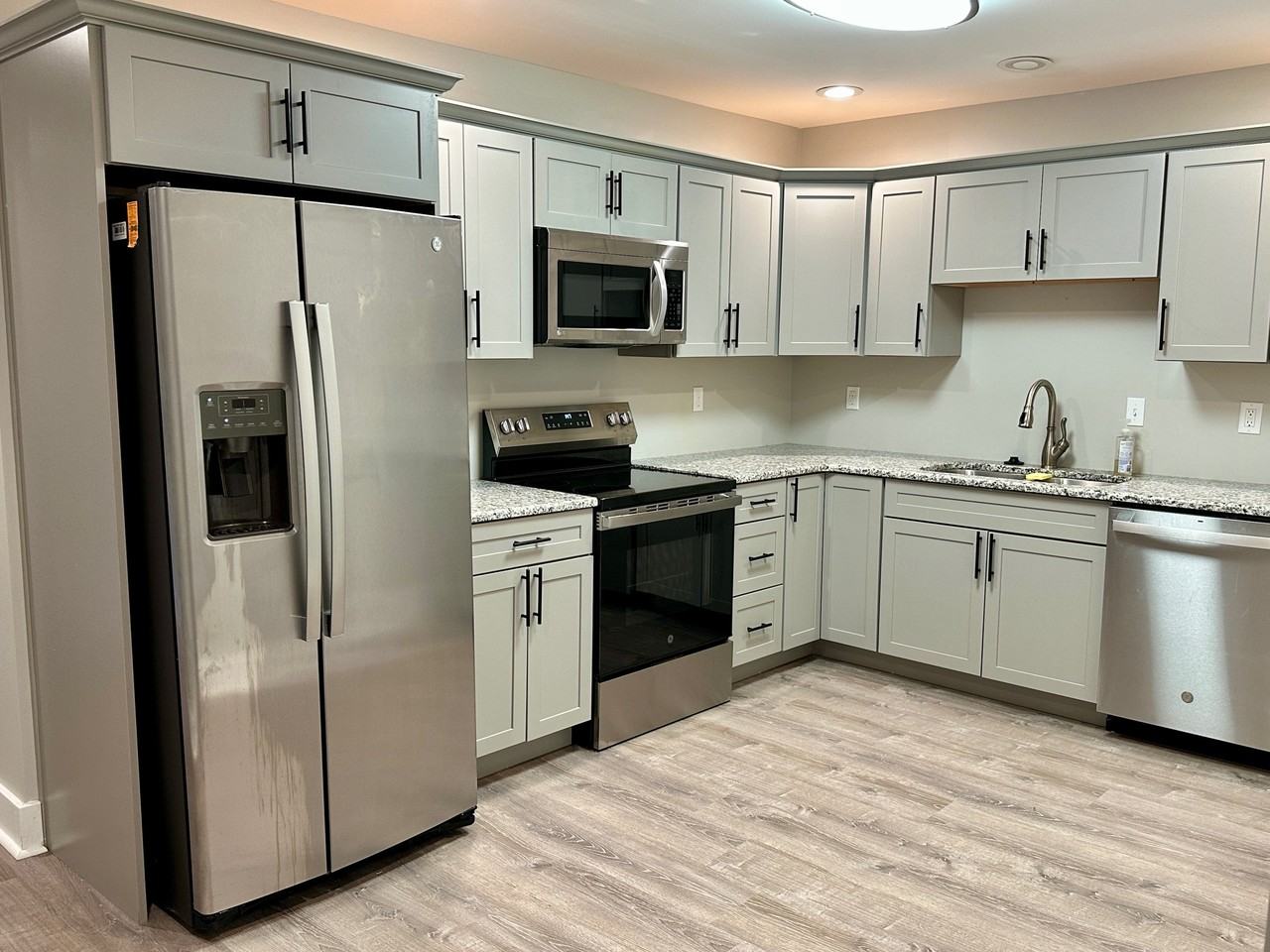 615 Central Avenue #3 - Photo 2 of 8