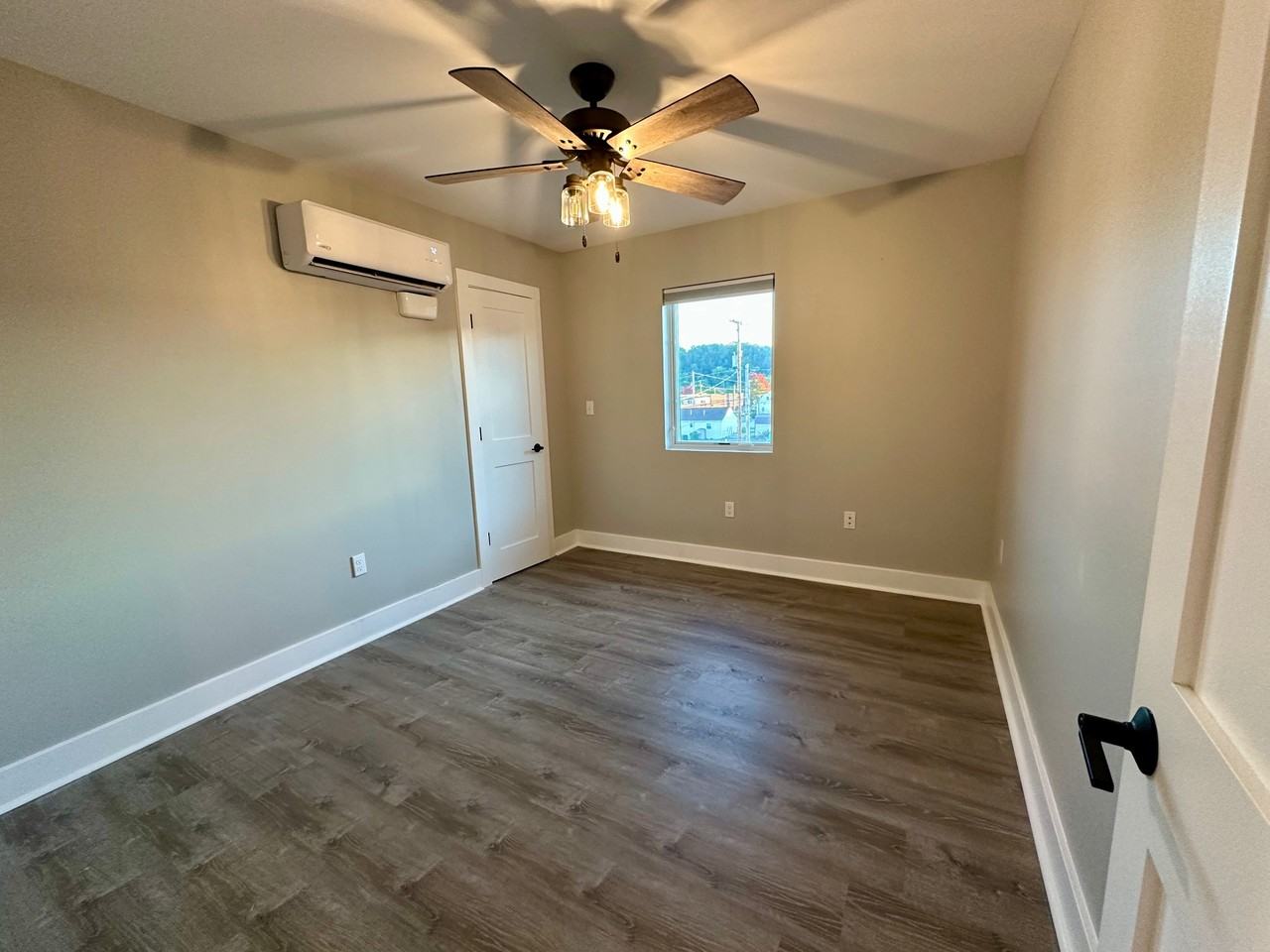 615 Central Avenue #3 - Photo 5 of 8