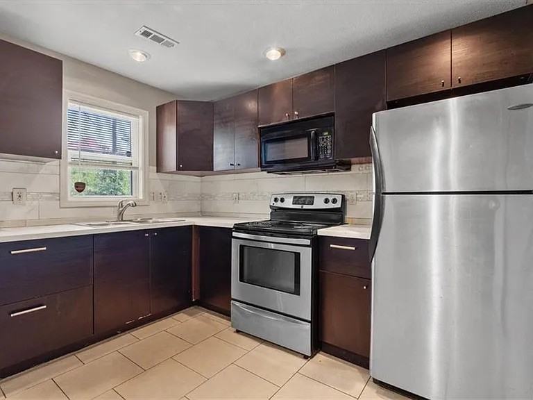 8037 Wabash Ave #1 - Photo 5 of 15