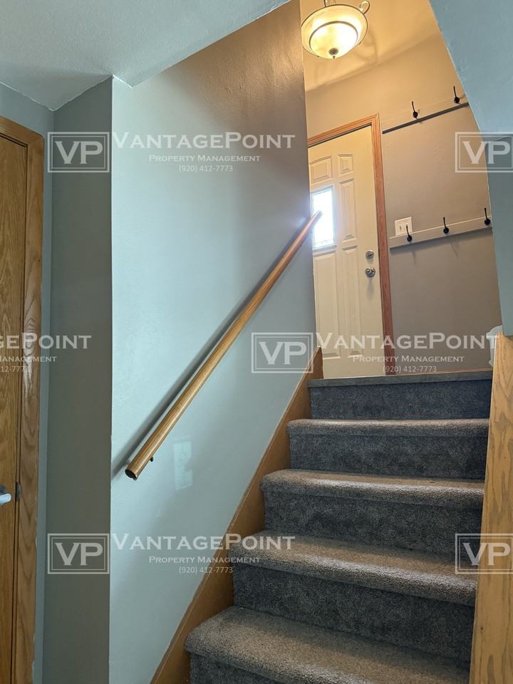 1626 N Helen St #1626 - Photo 3 of 20