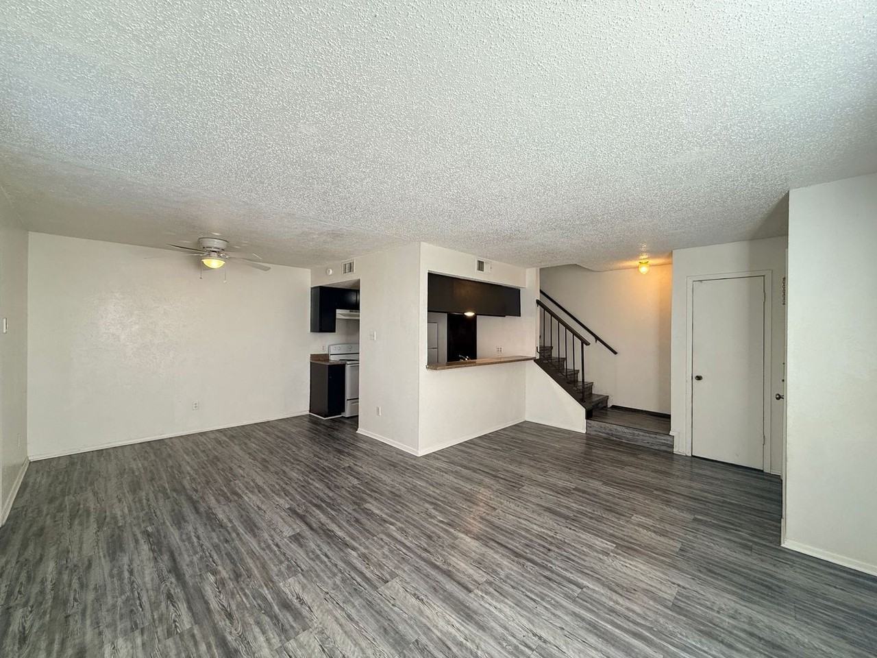 4505 Westcliff Rd #A - Photo 4 of 19