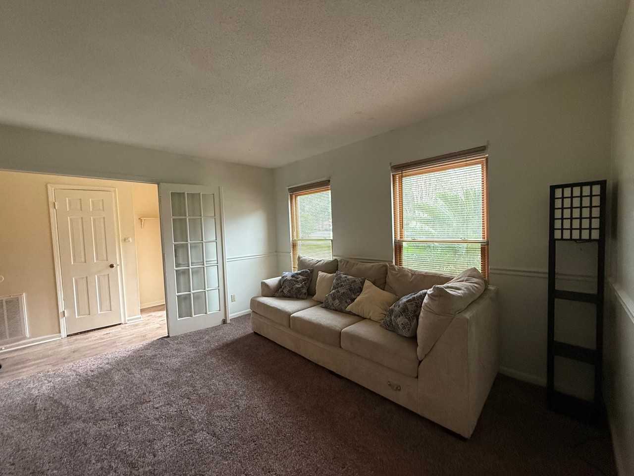 619 P050 619 Olmstead Drive #1 - Photo 2 of 13