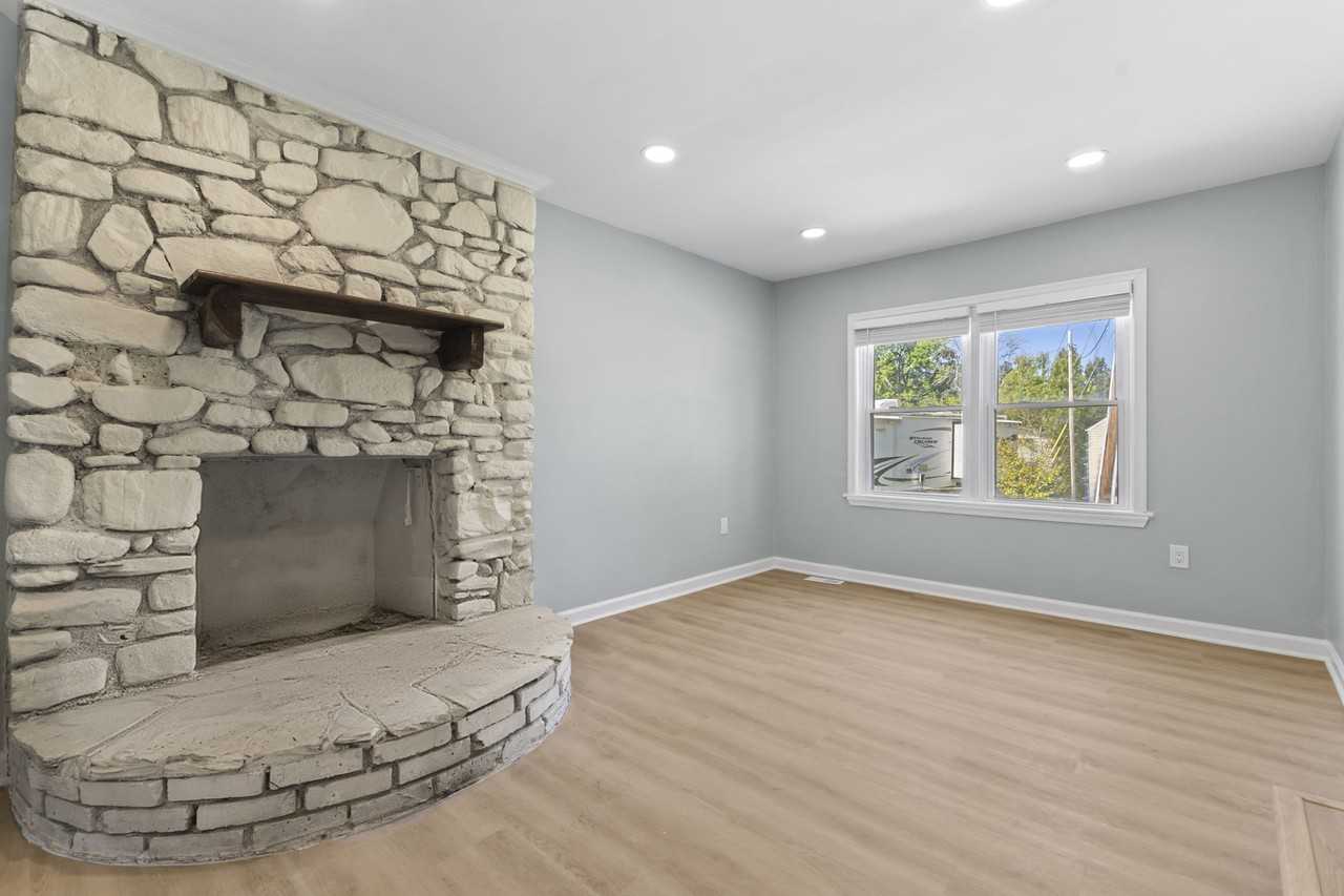 102 Cynthia Drive #1 - Photo 6 of 15