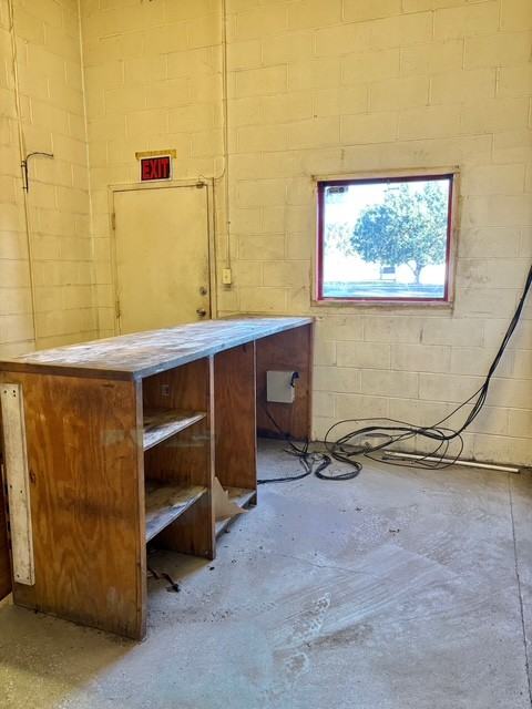 2936 E National Cemetery Rd #1 - Photo 6 of 7