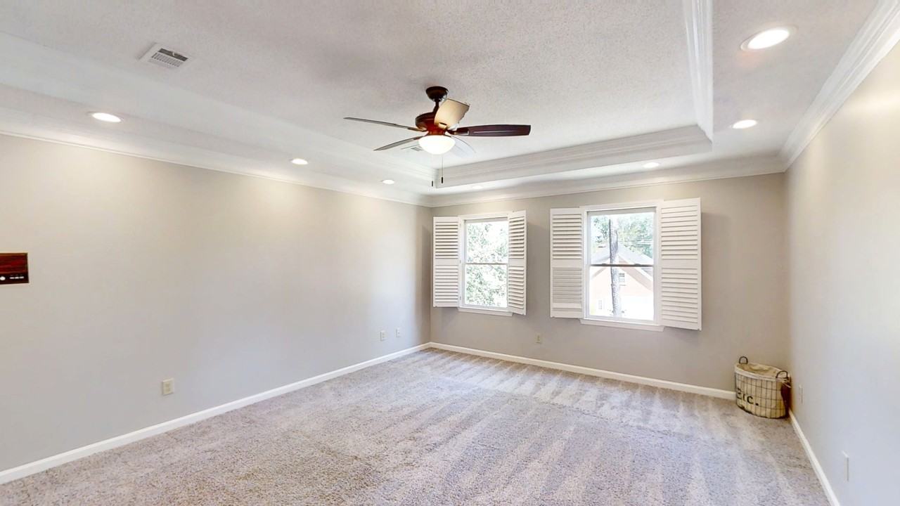 4130 Knollcrest Circle North #1 - Photo 4 of 43