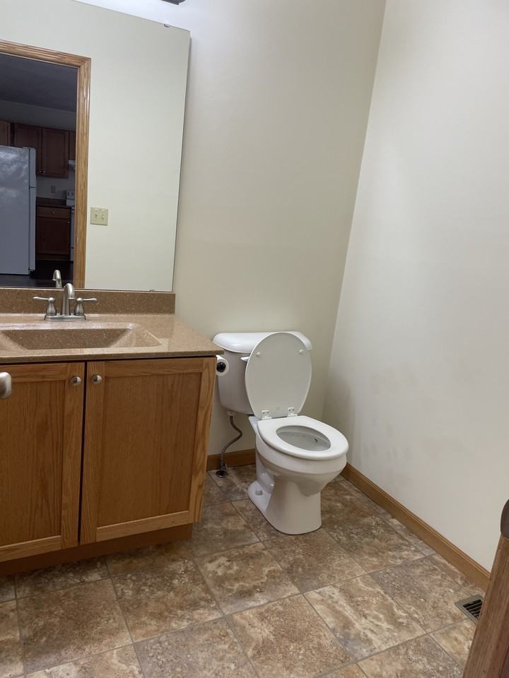 206 West Albro Street #1 - Photo 5 of 10