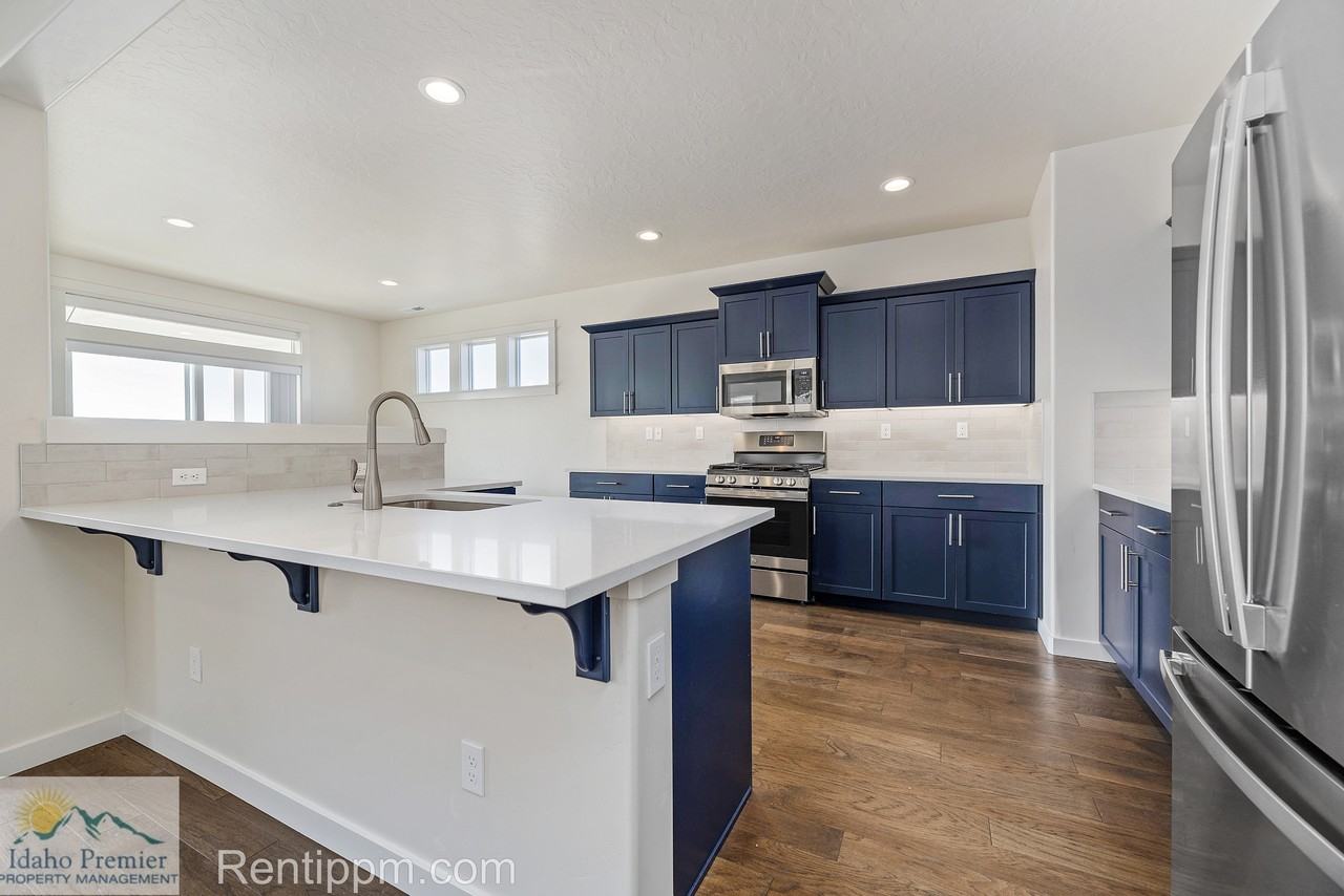 10469 W Royal Fern Ct #1 - Photo 3 of 26