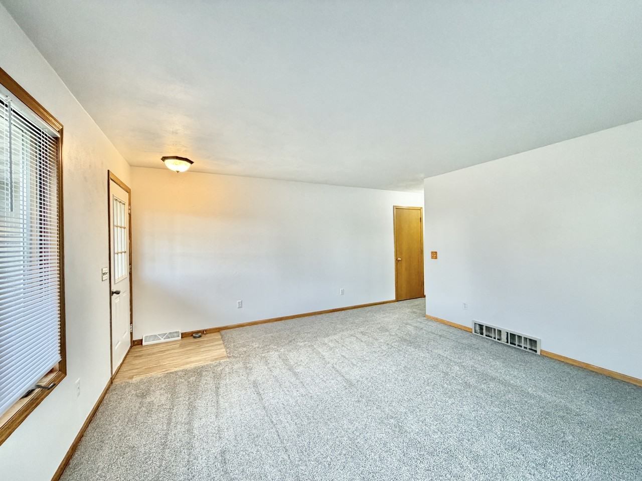 1124 Brown Dr #1126 - Photo 4 of 20