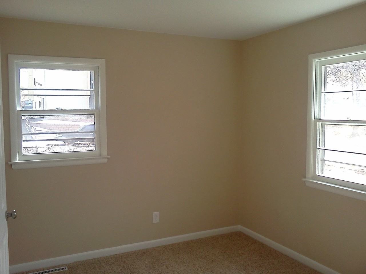 1502 W Saint Vrain St #1 - Photo 6 of 14