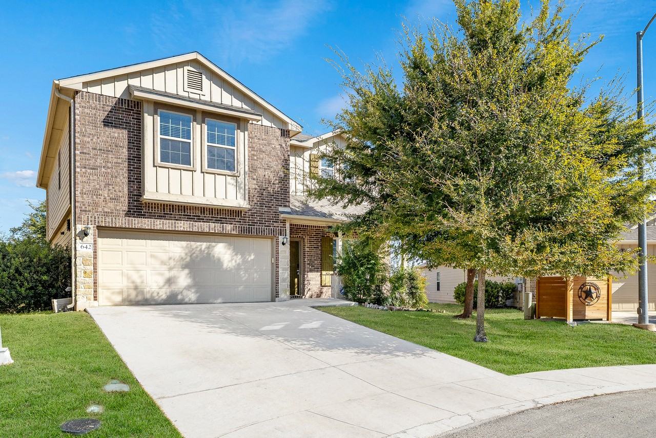 642 Fort Concho #1 - Photo 2 of 26