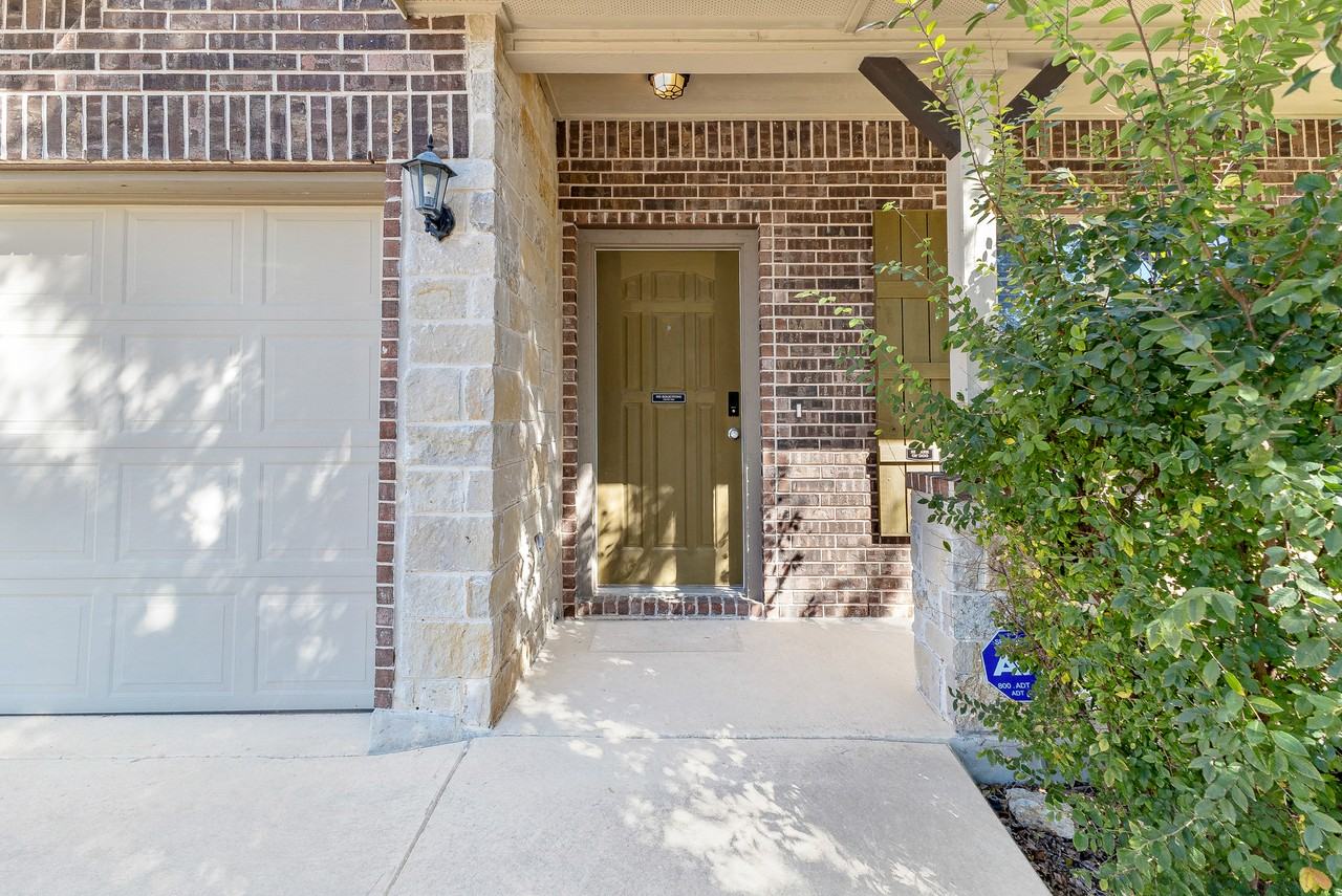 642 Fort Concho #1 - Photo 3 of 26