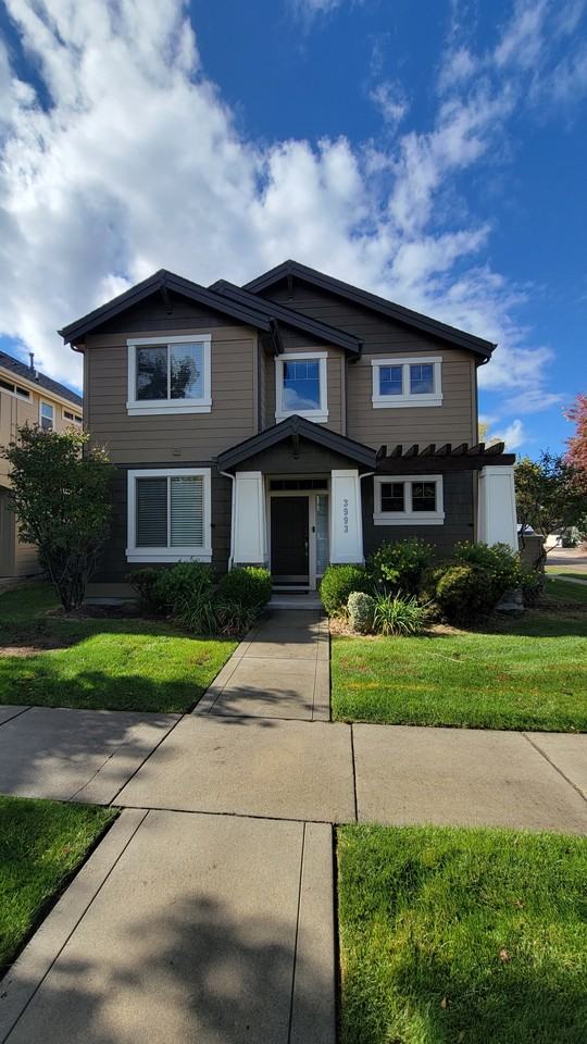 3993 North Heritage View Avenue #1