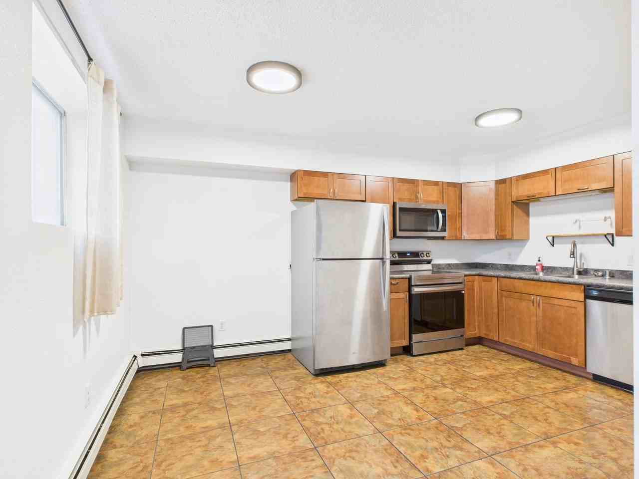 83 Slater Drive #1 - Photo 4 of 17