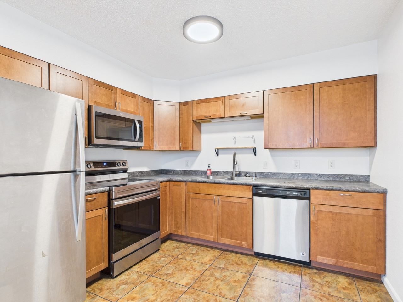 83 Slater Drive #1 - Photo 6 of 17